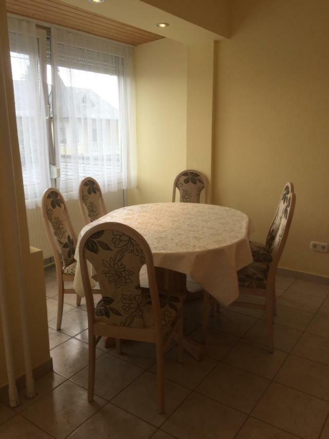 Lazar Apartmanok Heviz Exterior photo